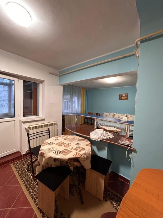 Inchiriez apartament 2 camere zona Obcini.