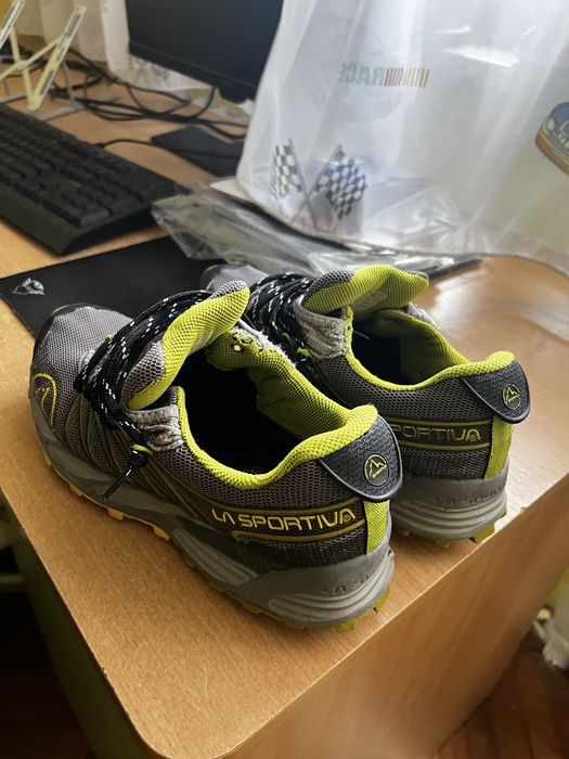 Туристически обувки La Sportiva