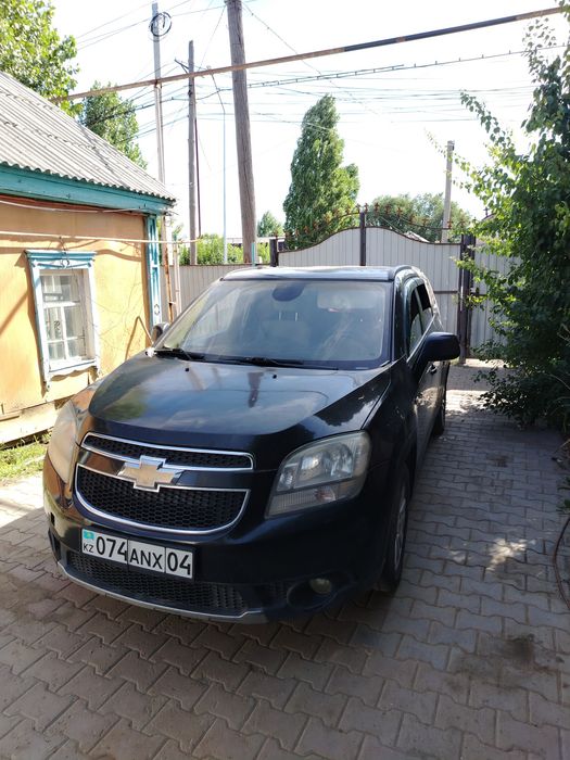 Продам 7ми местный минивен