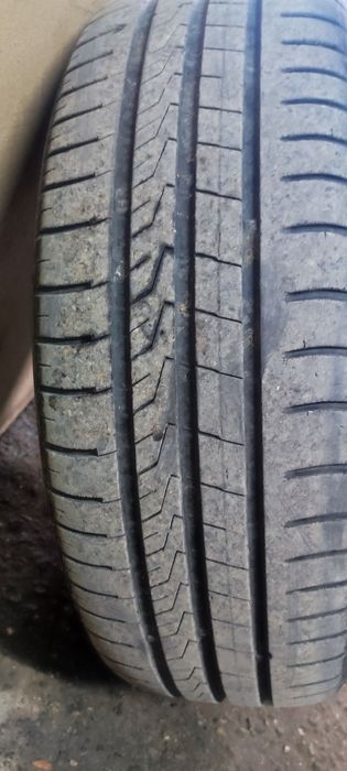 Продавам 4бр. Летни гуми 15"