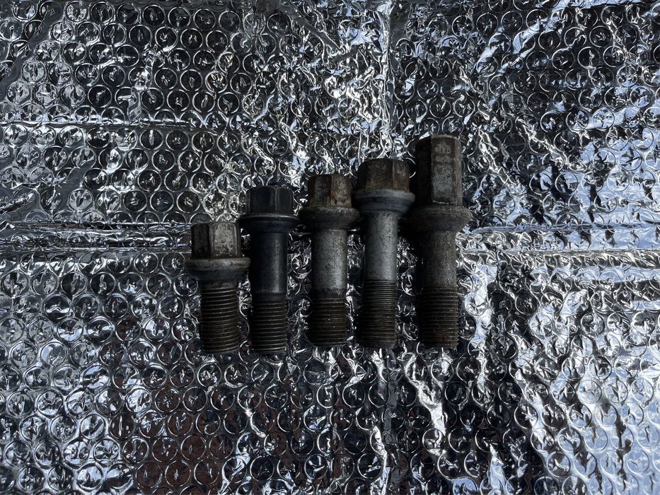 Болты колесные мерс бмв