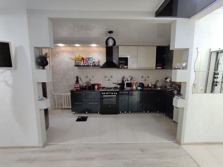 Продается 3-комн (7-51, 6 эт)