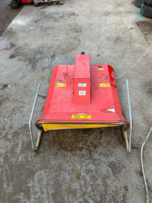 Tocator distrugator vegetatie Gromer