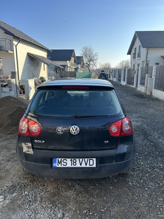 Golf 5 1.6 fsi..