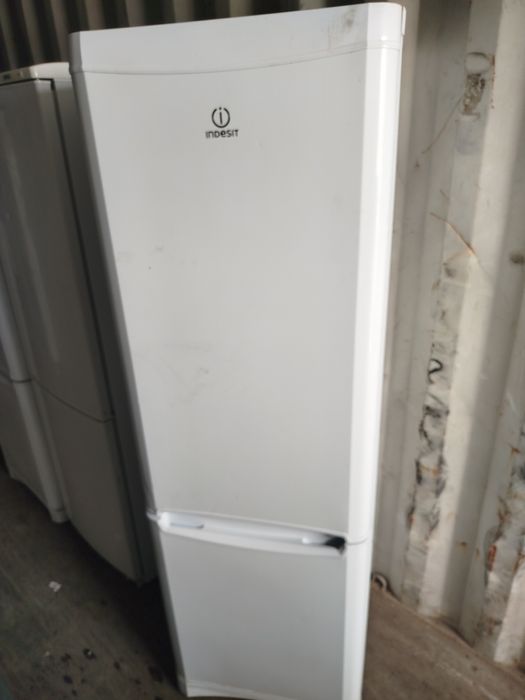 Холодильник полностью рабочий