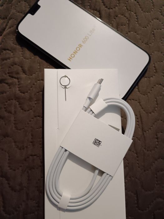 Telefon Honor 600 Lite