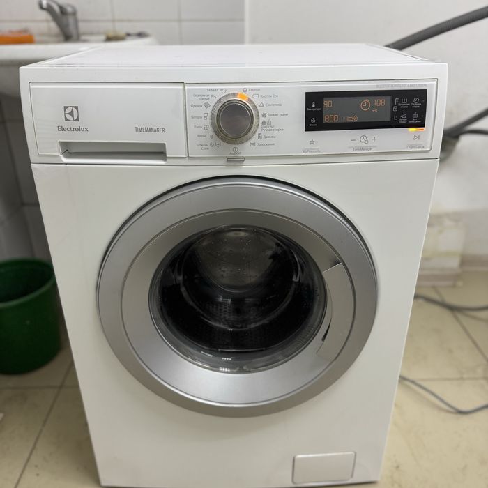 Стиральная машина Electrolux 6.5кг 1200 об/мин