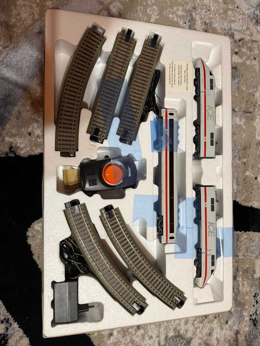 Tren electric ROCO Startset ICE H0 geoLINE in cutie