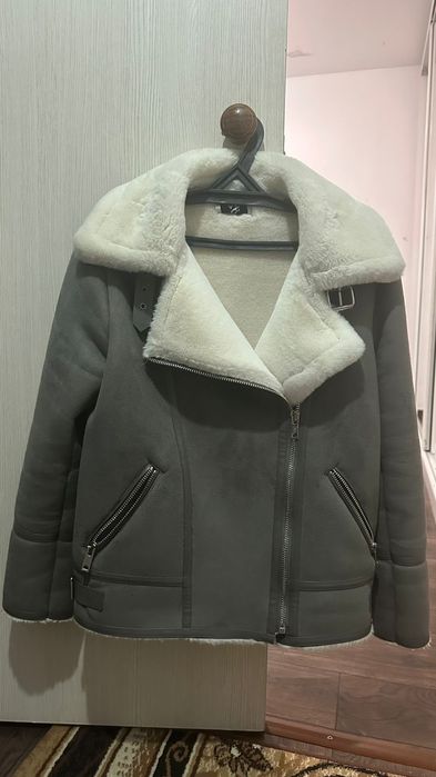 Продам дубленку короткую