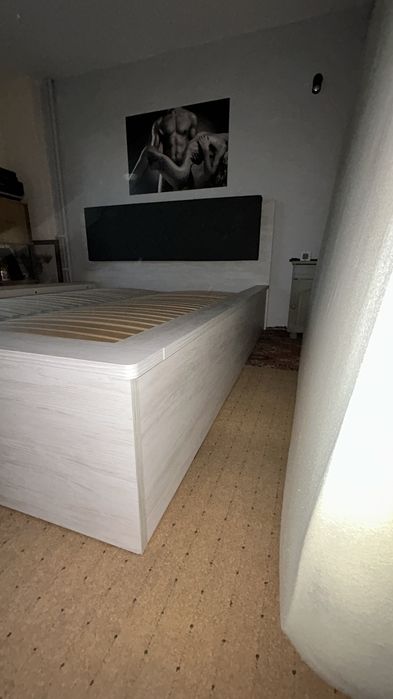 Спалня за матрак 160/200