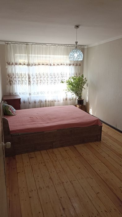 Продаётся Своя трёхкомнатная квартира на Чиланзар 2 квартал, 67000у.е