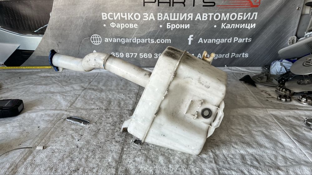 Hyundai Tucson 2004- казанче за чистачки