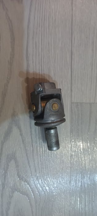 Продам Опора стойки Ваз 10 ку