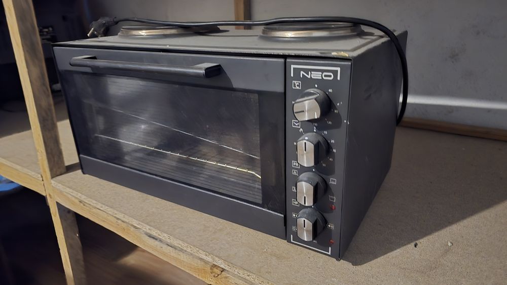 Микроволновая печь и духовка