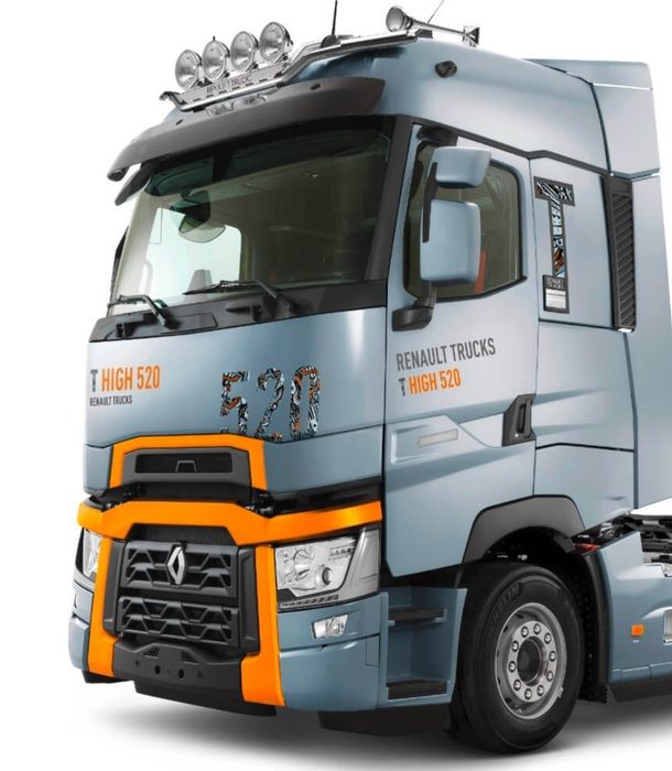 Стекло фар Renault trucks 2016г-2019г