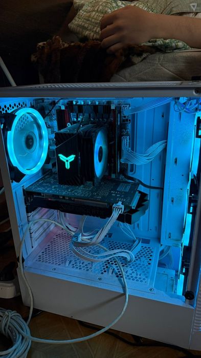 Продам компьютер, срочно!!!