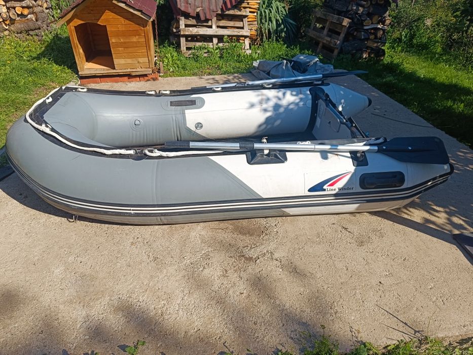 Лодка с твърдо дъно 2,60 м.
