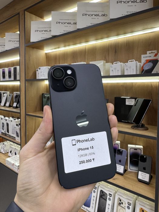 iPhone 15 128 GB / PhoneLab