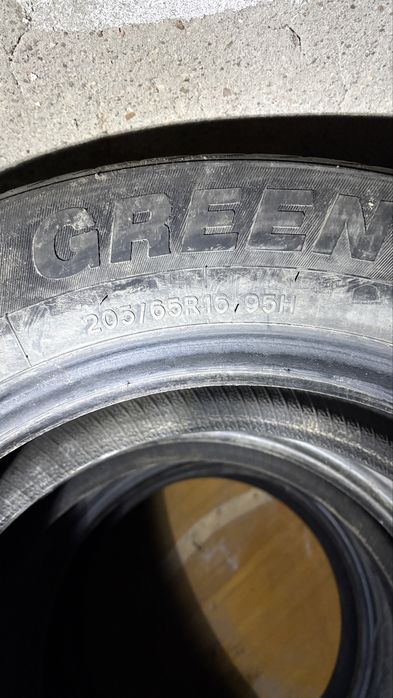 Продам шины 205/65/16