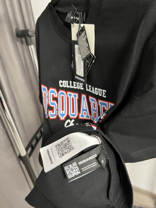 Tricou DSQUARED2 super calitate