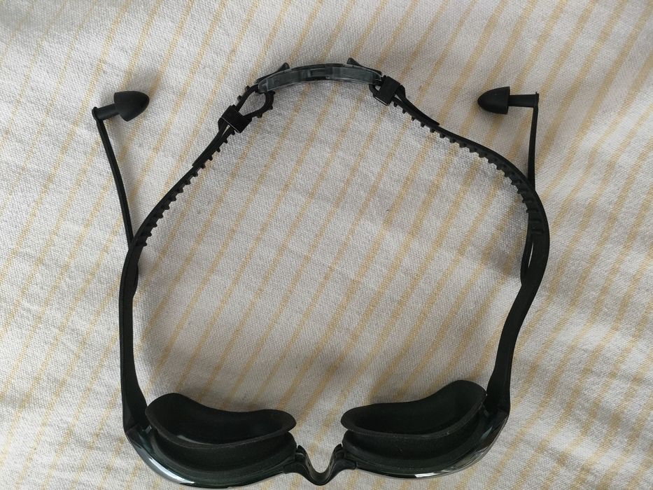 Ochelari de înot profesionali anti-aburire, cu dopuri de urechi atașat