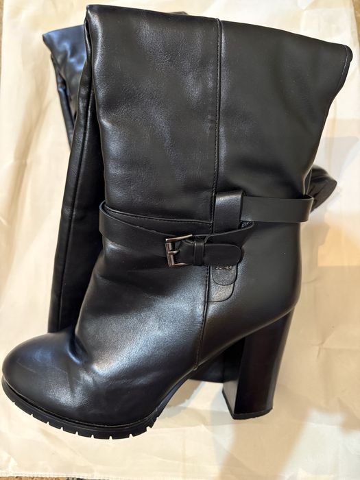 продается сапоги зимние