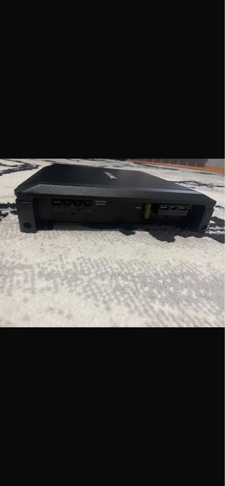 Vand statie alpine300W si subwoofer magnat 1000W se pot da si separat