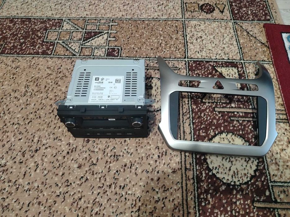 Магнитола на кобальт оригинал