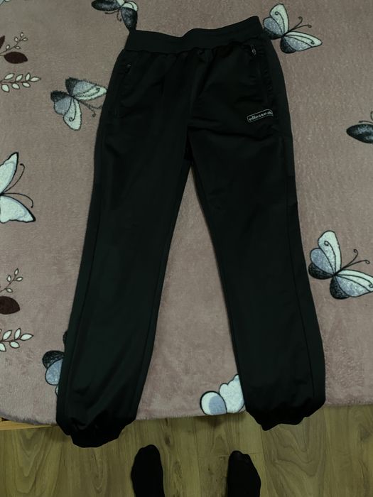 Pantaloni ellesse