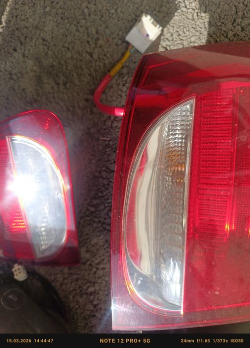 Продам фары на Lexuc Gs 190