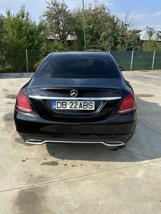 Mercedes-Benz C220 W205 2.2 CDI 170 CP Automat | 2015 | Istoric complet