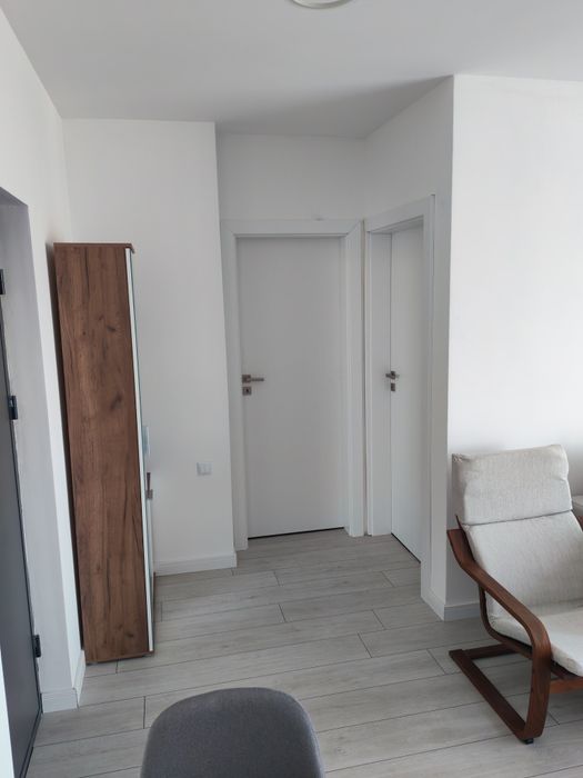 Se închiriază apartament  2 camere str. Teilor