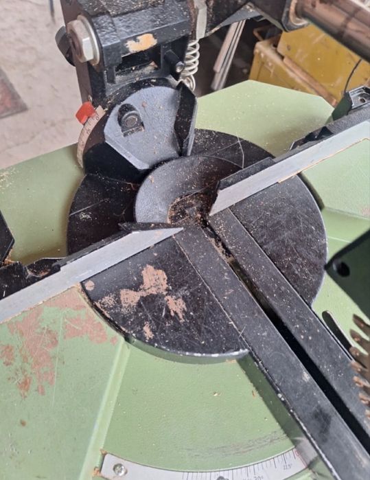 Fierăstrău circular Elektra Backum 220v