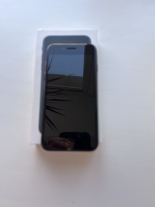 Iphone SE 3 128 черный