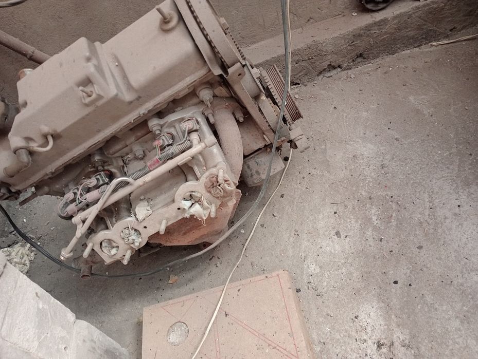 Двигатель на ваз 2114. 1.6 обём