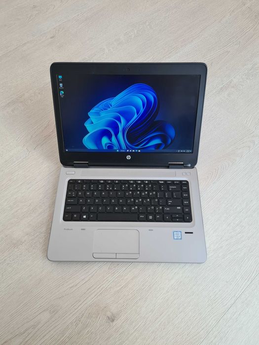 Laptop HP Probook 14" Full HD, I5-6200u 8 GB DDR4, SSD 256 GB