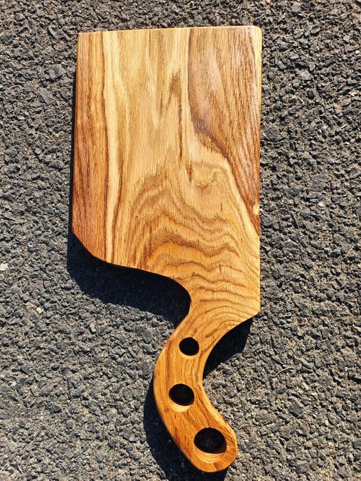 tocatoare si platouri servire din lemn de stejar si cires