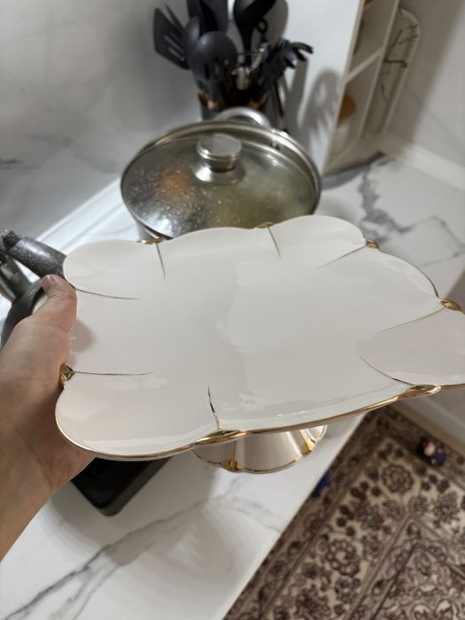 Посуда сатылады новый