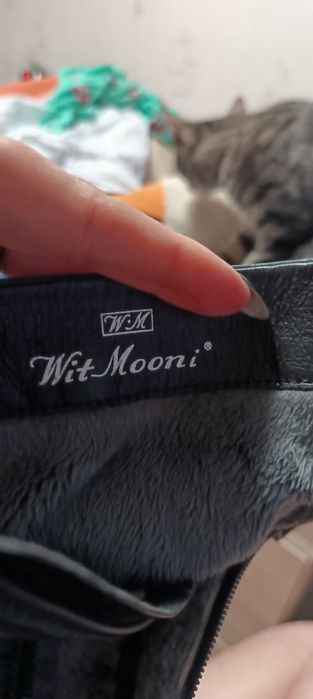 Продам зимние сапоги