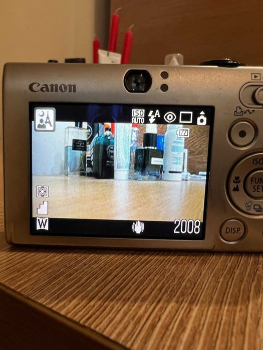 Фотоапарат Canon 10.0 Mp с подаръци