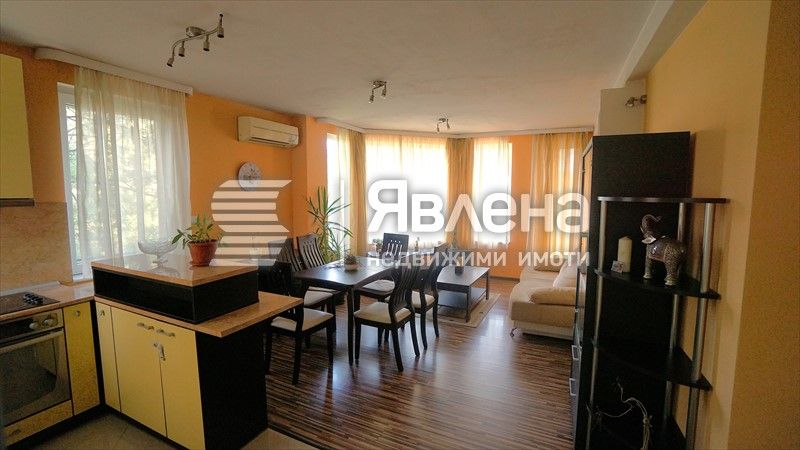 Продава се Тристаен апартамент в София, Разсадника - 102 кв.м за 1814 €/кв.м - Снимка #1