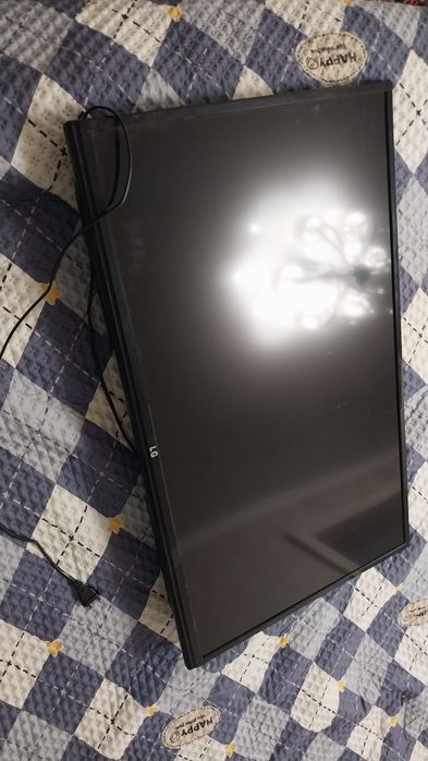 Продаётся телевизор!