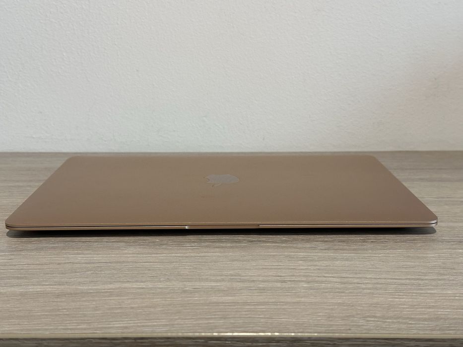 MacBook Air M1 A2337