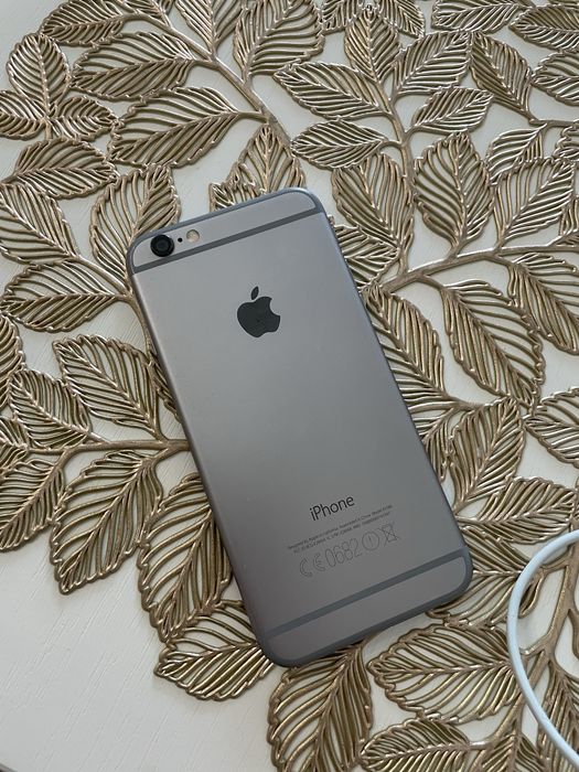 Продам Iphone 6   32гб