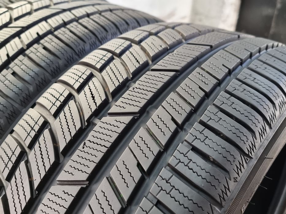 "Dot 24-23" 235/45/18 Toyo 4Броя: 650лв 8.8мм