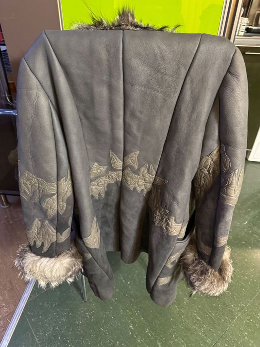 Кожух висококачествена Агнешка Кожа Яка от сребърна лисица