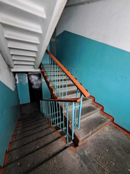 Продам 2 комнаты в общежитии с мебелью