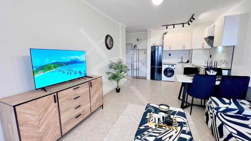 Продава се Двустаен апартамент в Свети Влас - 60 кв.м за 1492 €/кв.м - Снимка #2