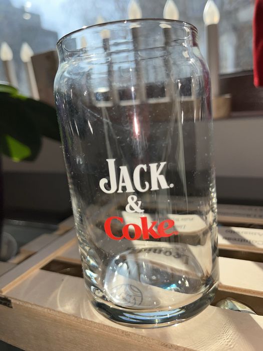 Продавам стъкло чаши и фруктиери