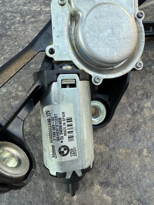 Моторче за задно стъкло с чистачка BMW първа серия E81/E87